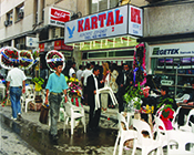 Kartal Kokoreç, Bornova Kokoreç, İzmir Kokoreç, Uykuluk, Kuzu Badem, Izgara sucuk, İzmir en iyi kokoreçci, İzmir Kokoreçciler